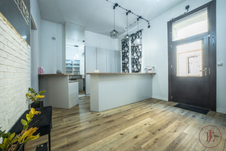 Lokal usługowy na wynajem w Centrum Łodzi