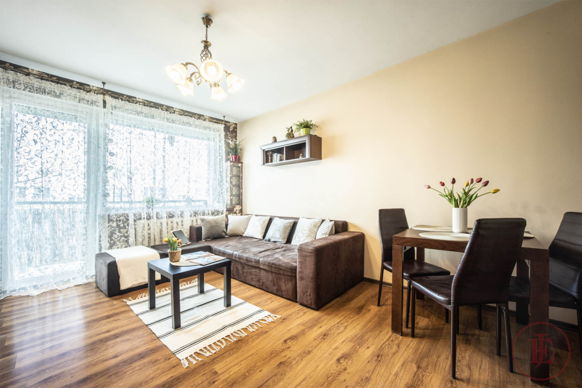 Jasne 3 pokoje z loggią | pełen rozkład | Zarzew